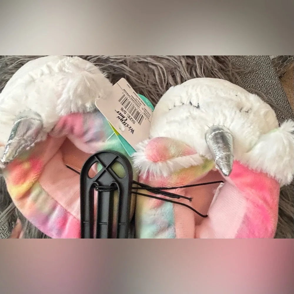 Toddler Plush Unicorn Slippers-Size 5/6